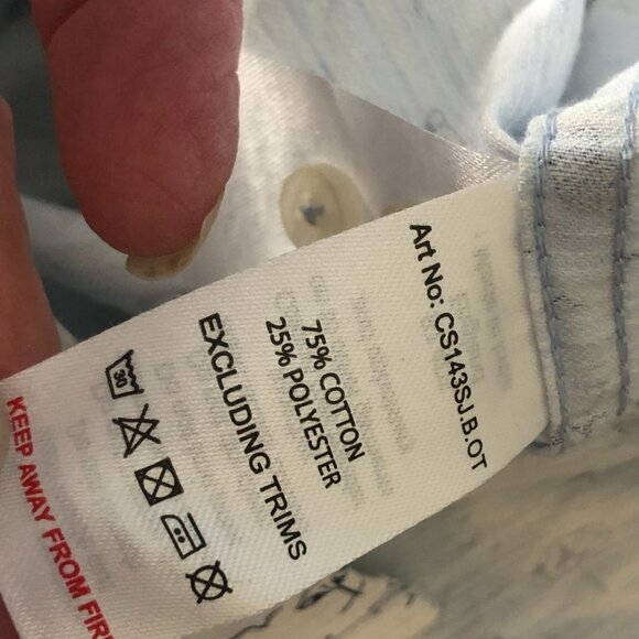 Steel & Jelly Beach Umbrellas Sand Chairs Short Sleeve Shirt - Picture 8 of 11